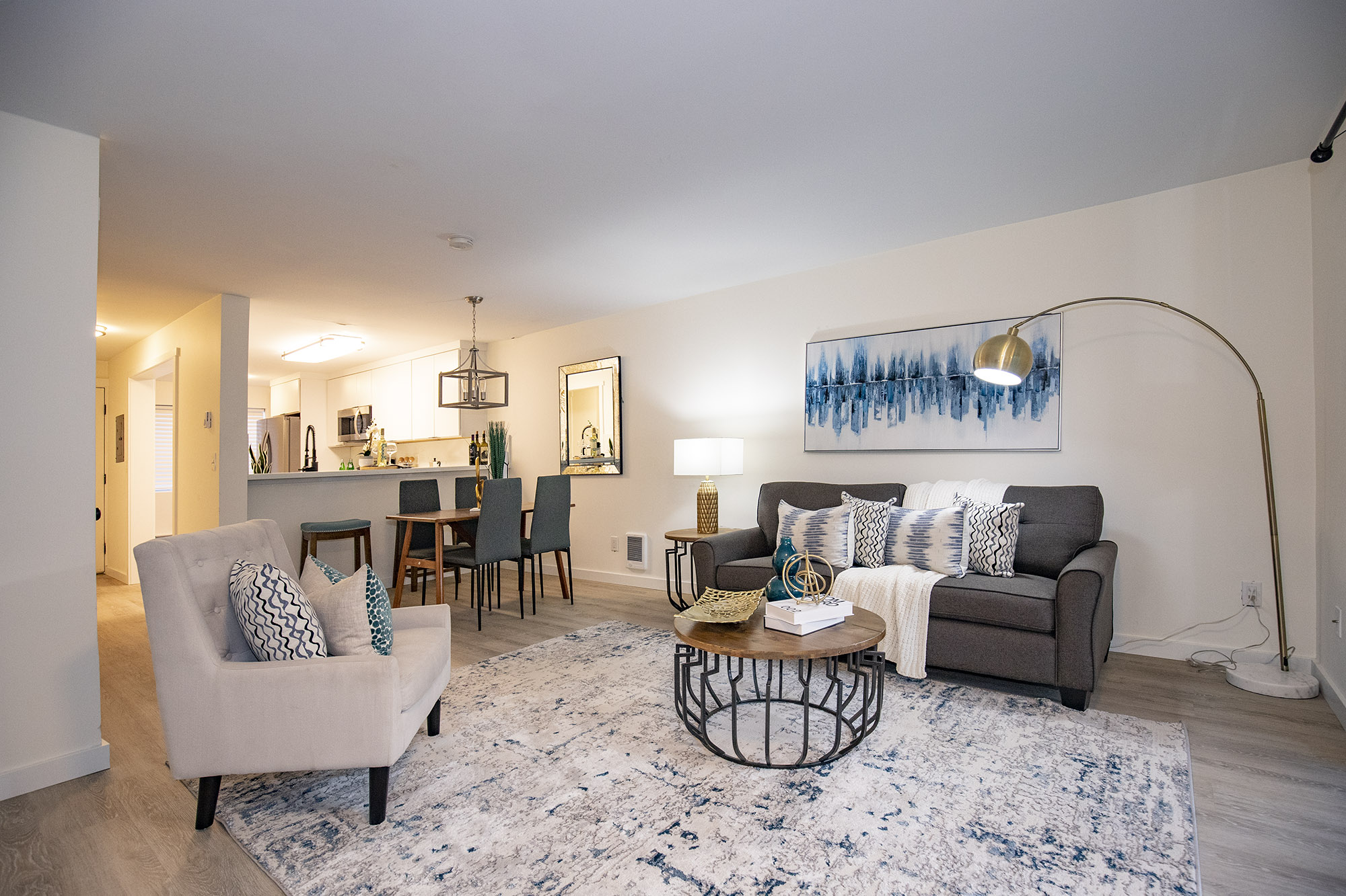 Sold: Downtown Issaquah – 220 Newport Way NW Unit #E-39